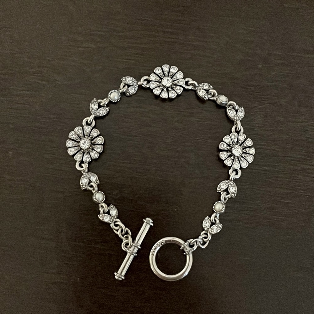 Carolee flower bracelet